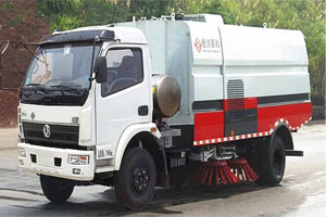 恒润高科道路清扫车